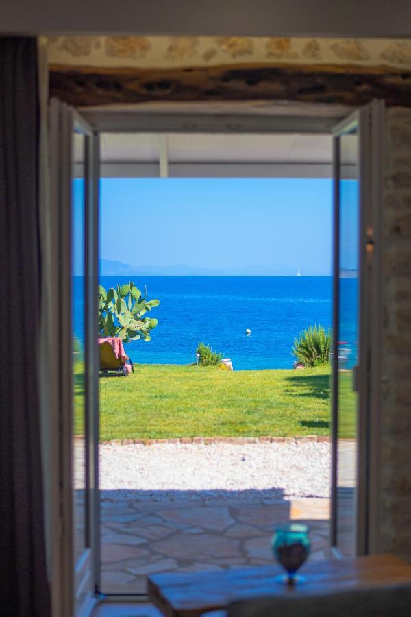 The Beach House Kaminaki Nisaki  Luaran gambar
